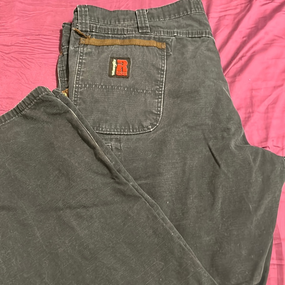 Wrangler Riggs work pants. 42x32
